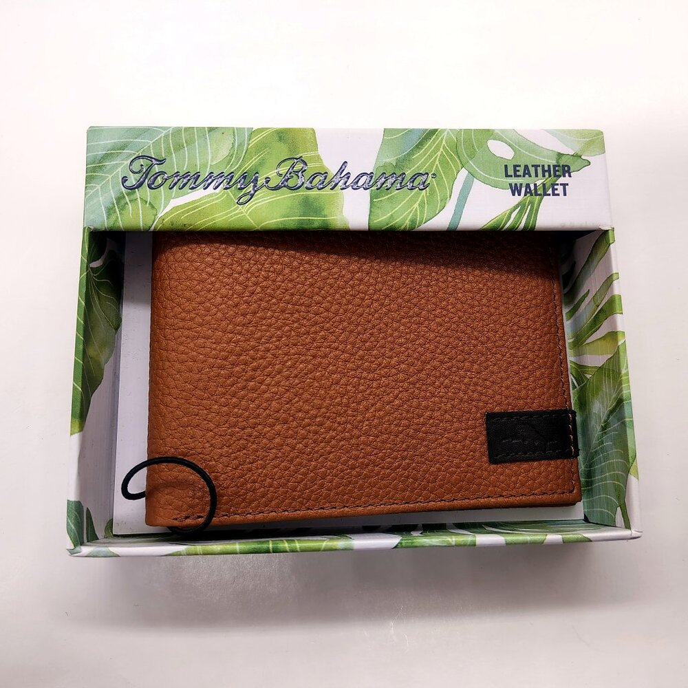 $80 NWT Mens Tommy Bahama Color Brown Bifold Leather Wallet